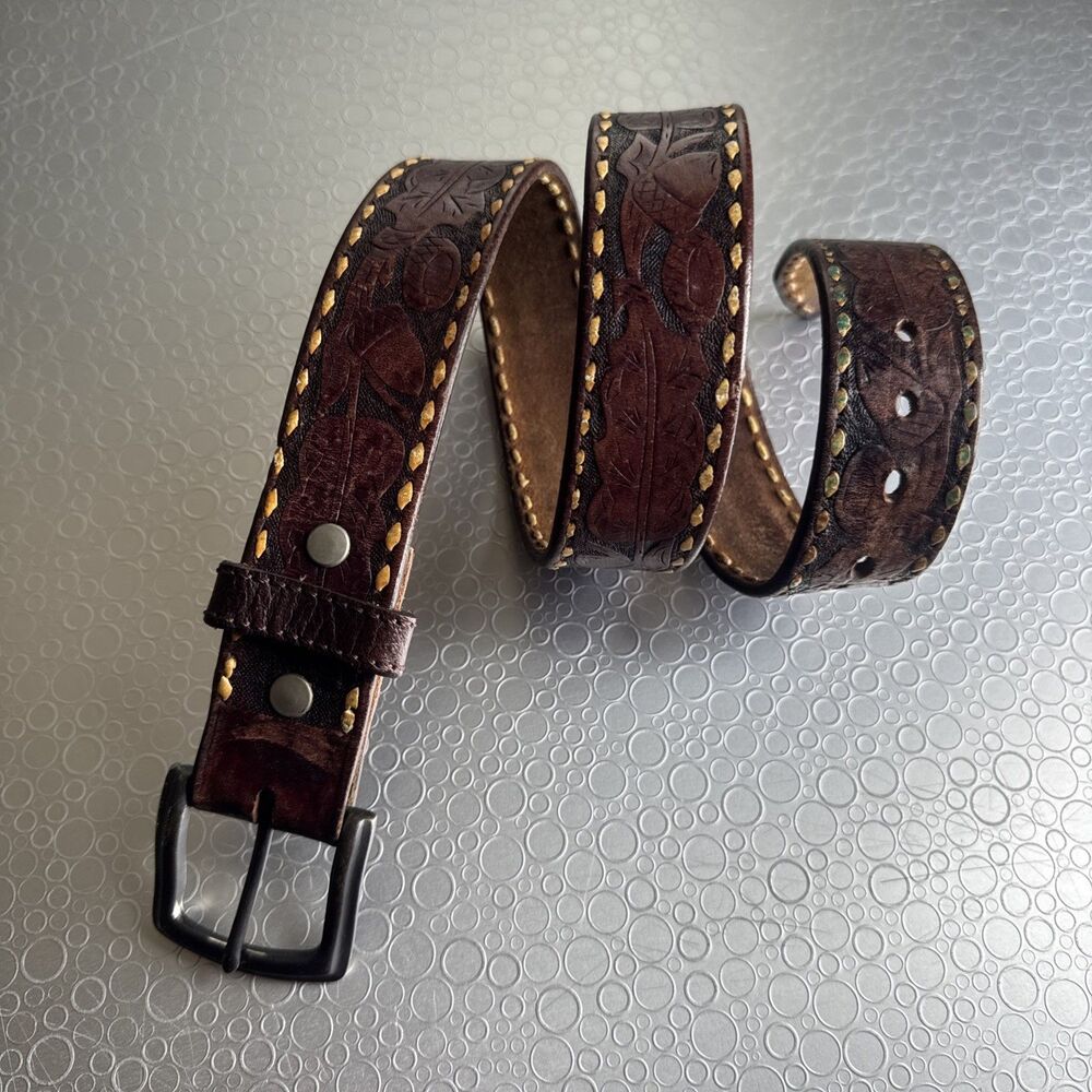 Artisan Tooled Leather Belt Brown Unisex - Size M 32 Interchangeable Buckle